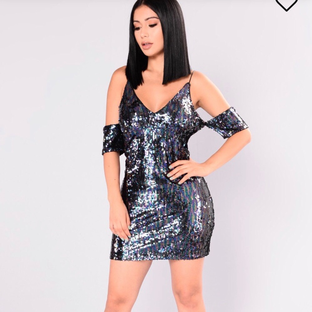 Short sequin party dress